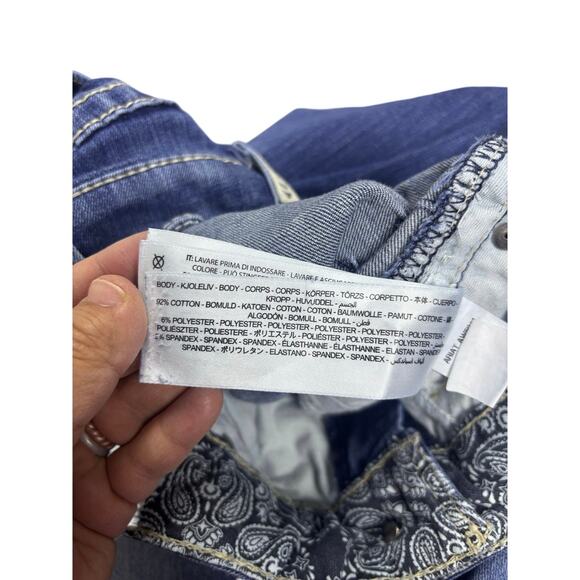 Ariat R.E.A.L. Denim Women’s 28S Bootcut Jeans Blue Mid Rise Stretch Western - Picture 6 of 10